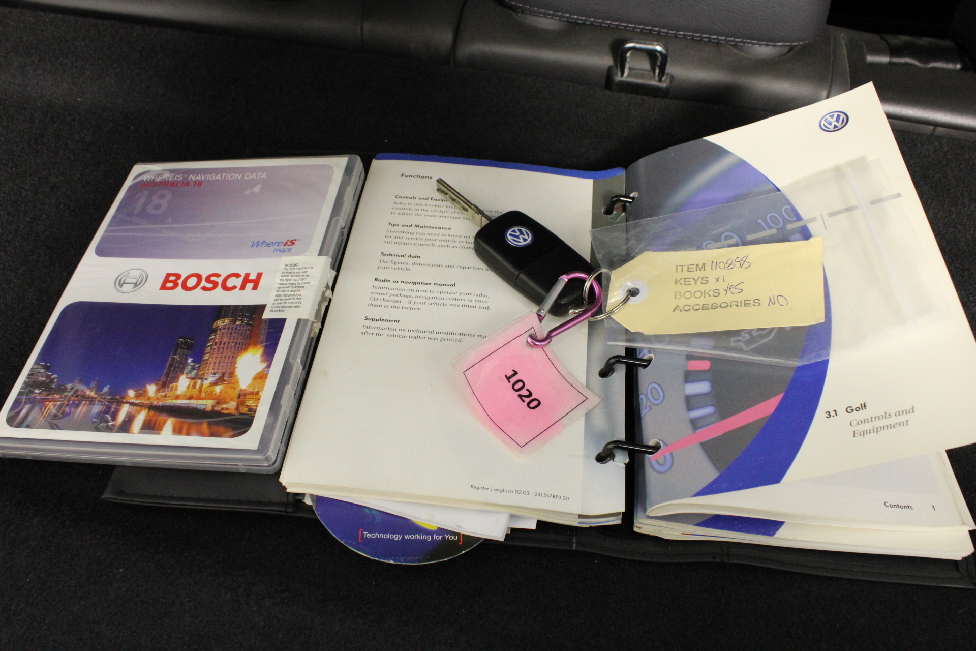 1/100 Ounce -Gold Scottdale & 1/10 Ounce Xag Silver coins x 4 Unc