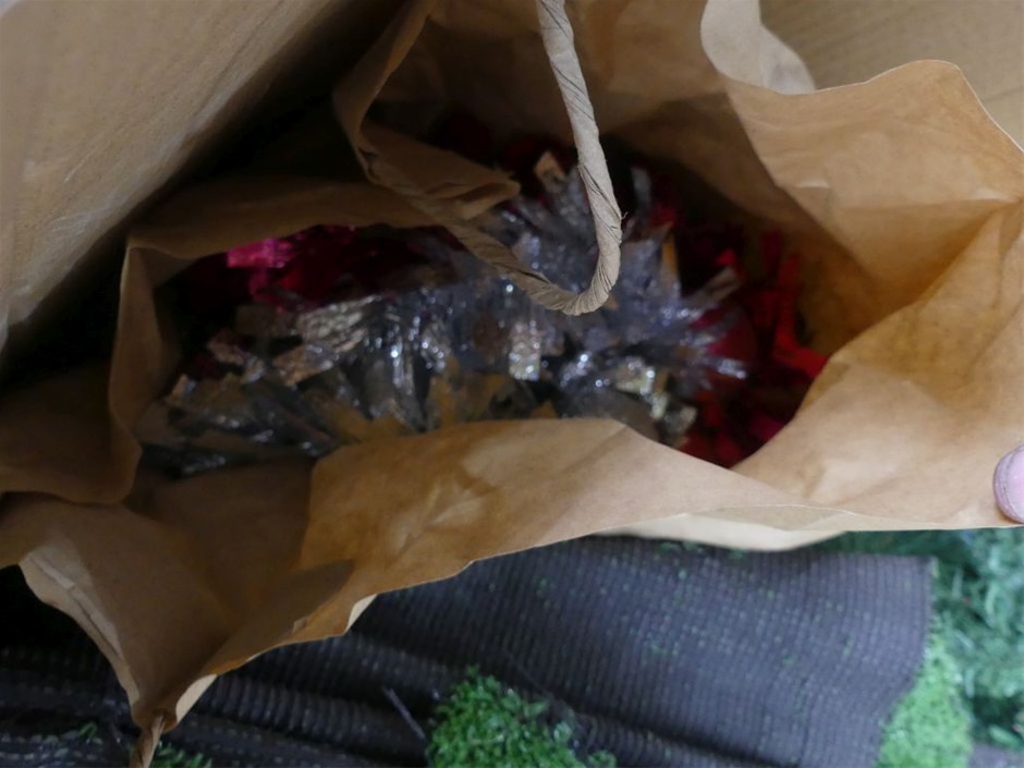 Bradman 5 Dollar Bi Metal Coin on Card of Issue 1996 Issued by RAM