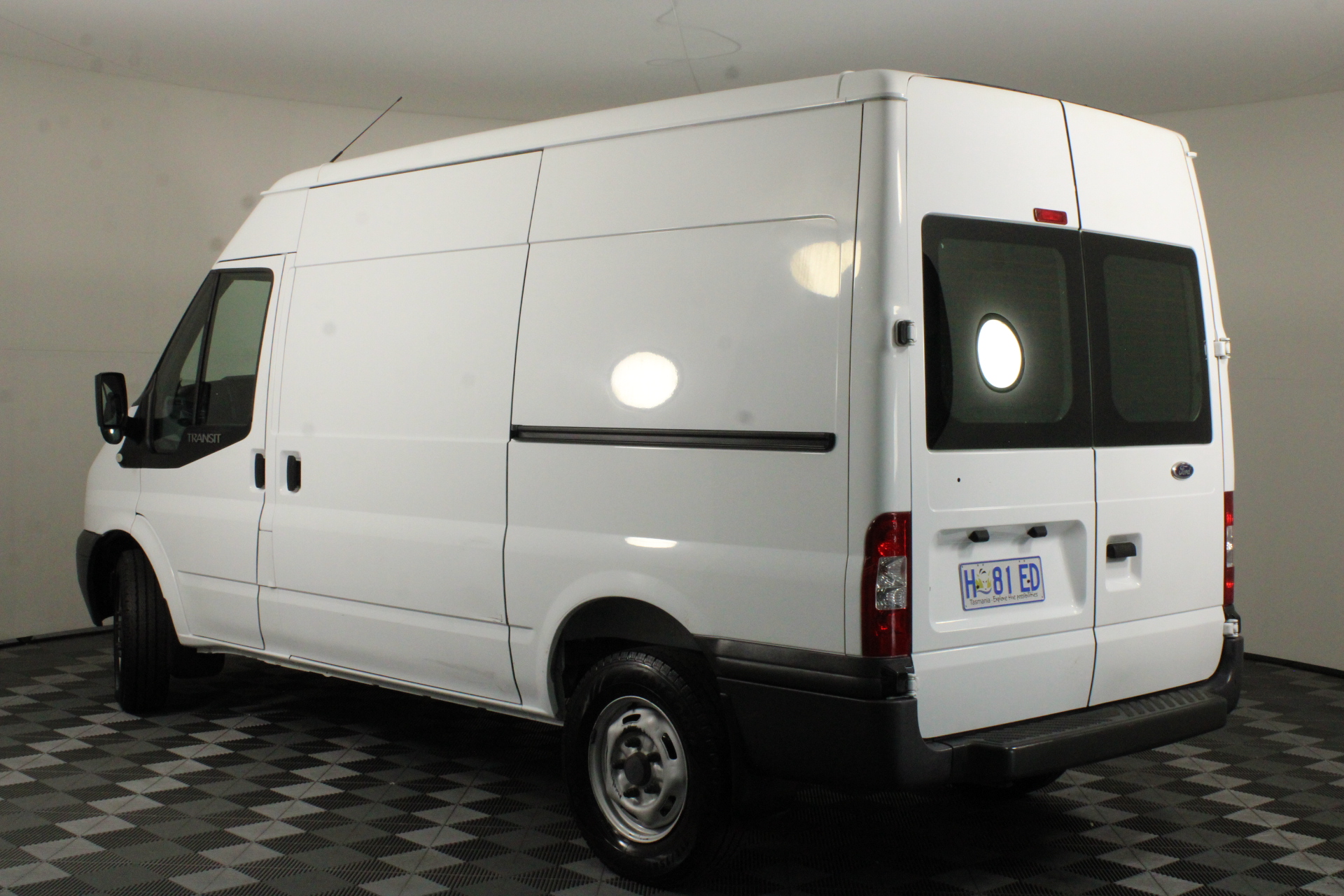 6mm Grade A Moonstone Gemstones Beaded Bracelet