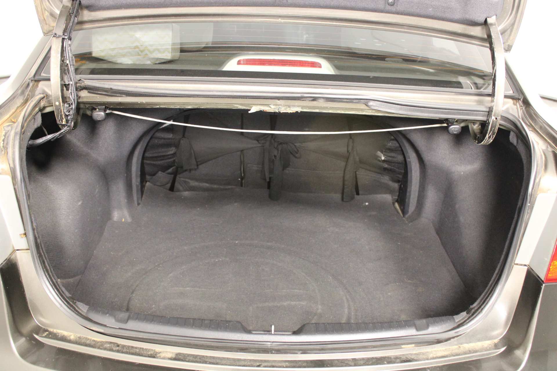 Rhodium Plated Men's Band Ring (4mm) - US Size 11