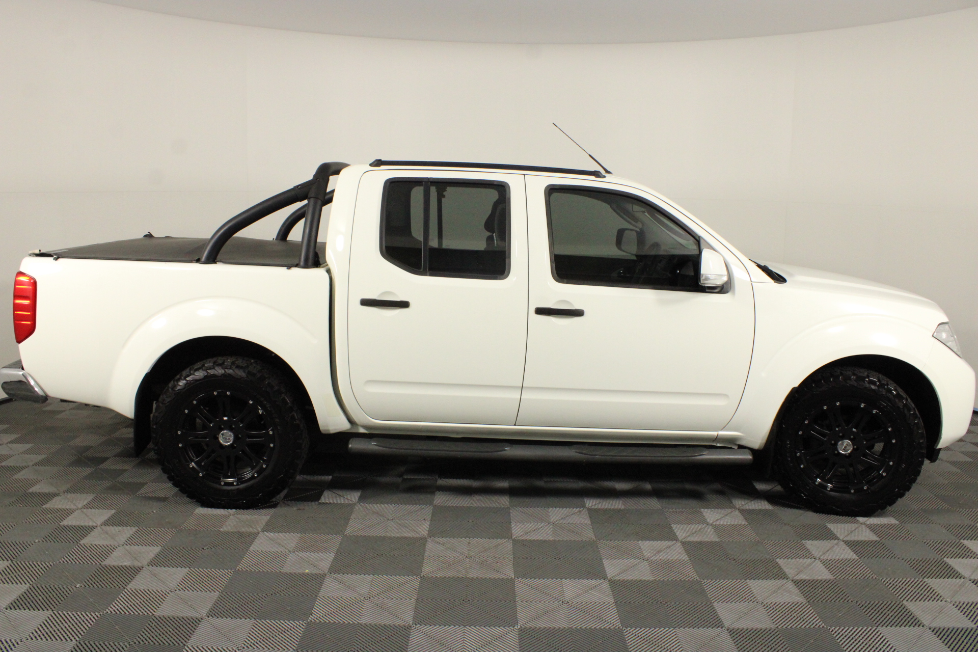 HiKOKI UR18DSML 18V Cordless TV and Radio