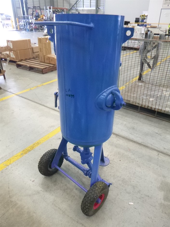 UNC 2023 $2 Vegemite Yellow RARE Coloured two dollar Coin