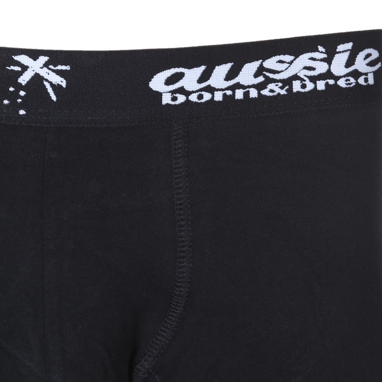 Replica Royal Ring - 16 Simulated Diamonds - US Size 7