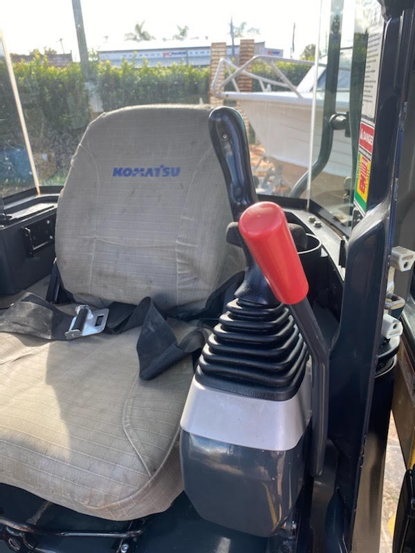 SABRENT 2-Port USB Type-C KVM Switch with 60 Watt Power Delivery Option (US