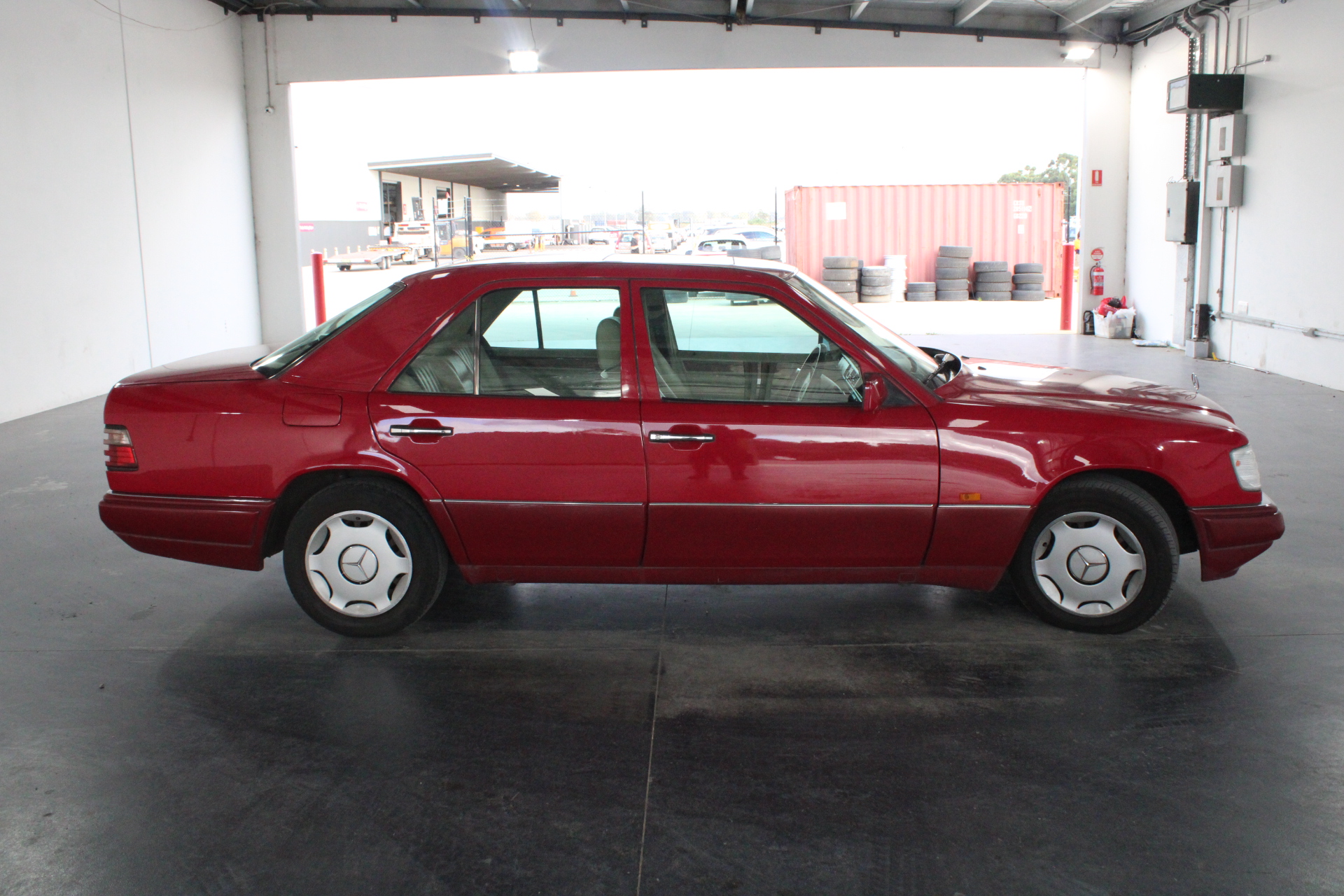 Portable Shower / Kitchen / Laundry 4M, Portable Building (Unused)