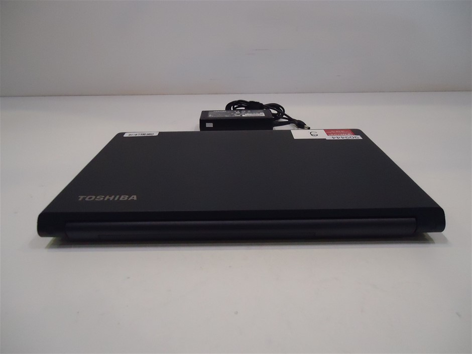 2018 Toyota Camry ASCENT HYBRID AXVH71R CVT Sedan