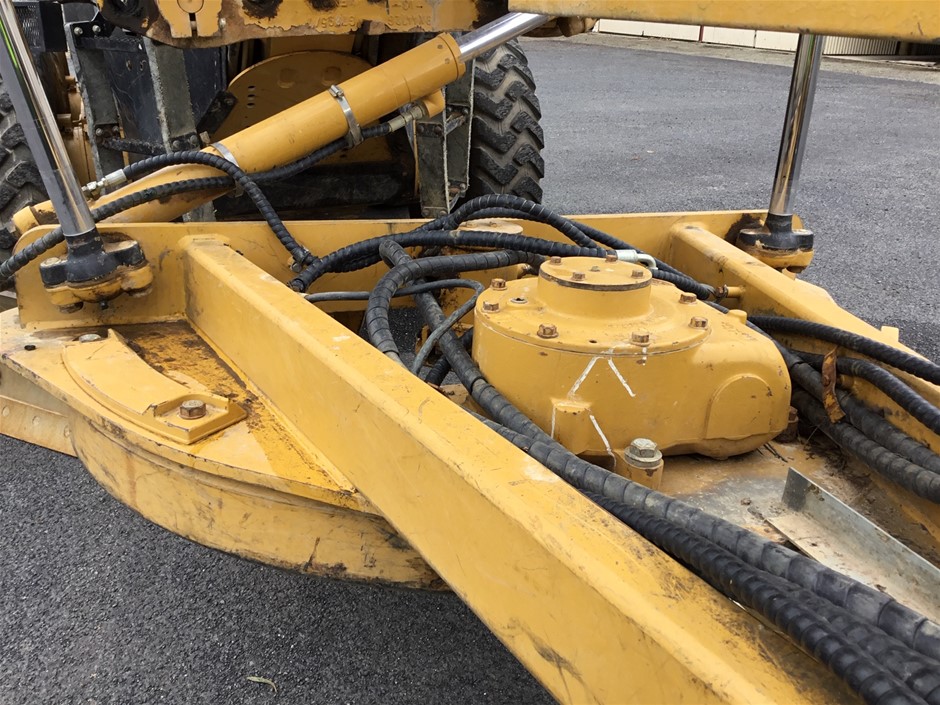 MIND READER Utensil Napkin & Plate Holder, Silverware Organizer, Serving Tr