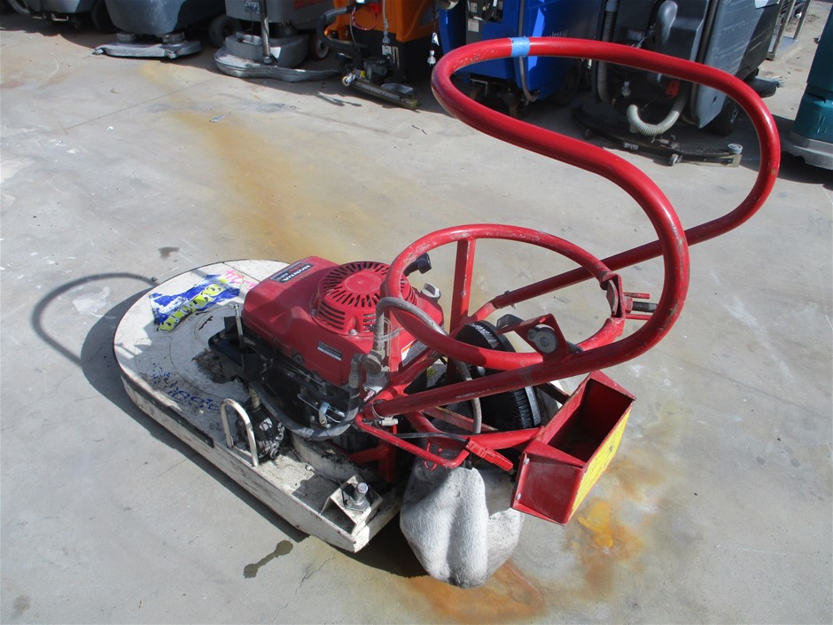 1/100 Scottdale x 2, 1 gram Valcumbi silver bars x 2 & 1 Kilo Copper Bar