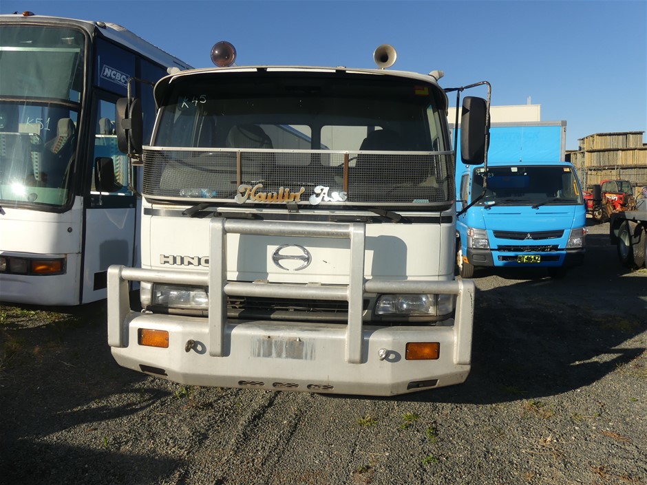 <p>305-546 Tyre On 9 Stud Rim</p>