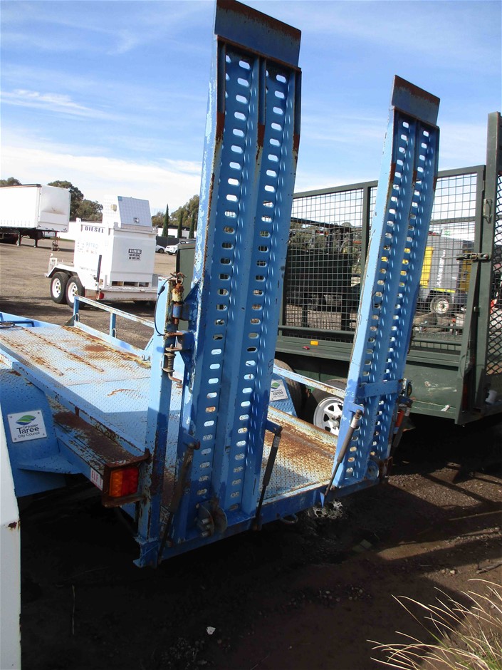 By The Vineyard Mixed Pack Cab Merlot & Chardonnay (12x 750mL). SEA.