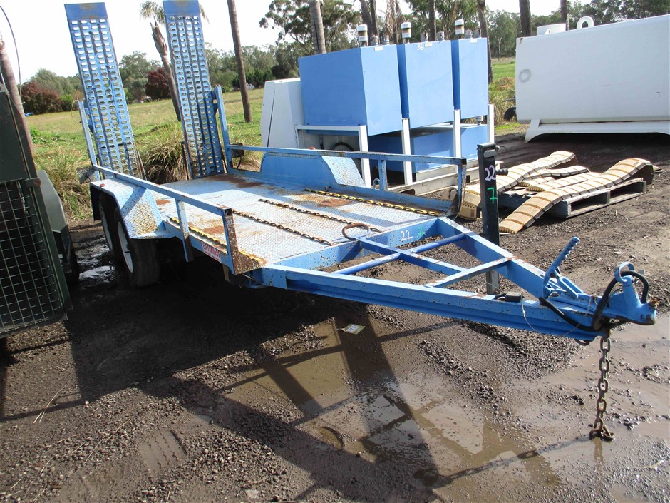 By The Vineyard Mixed Pack Pinot Grigio & Chardonnay (12x 750mL). SEA.