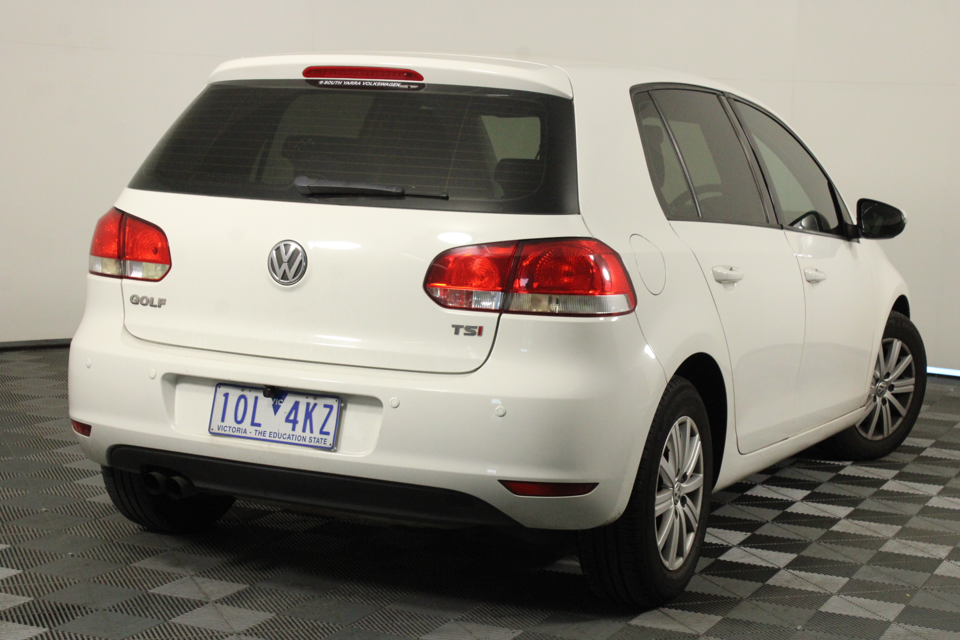 Elephant in the Room Chardonnay 2024 (6x 750mL).