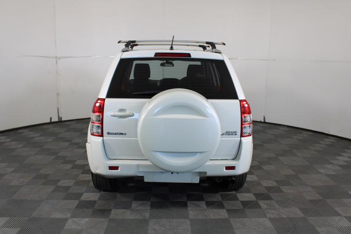 Jules Roy Pinot Noir 2024 (6x 750mL), France.