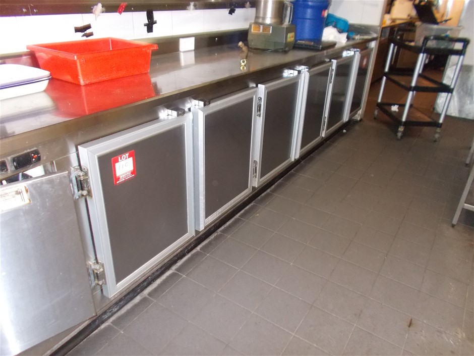 Jackson Estate Homestead Pinot Noir 2022 (6x 750mL) NZ