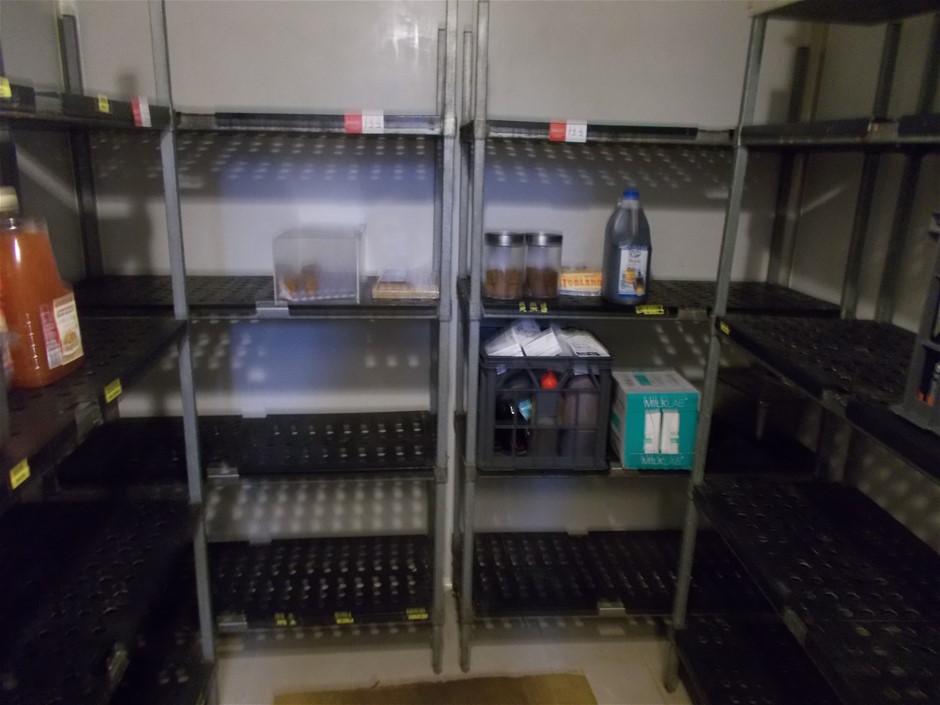 Circle of Friends Pink Moscato Slimline Cans NV (24x 250mL) Limestone Coast