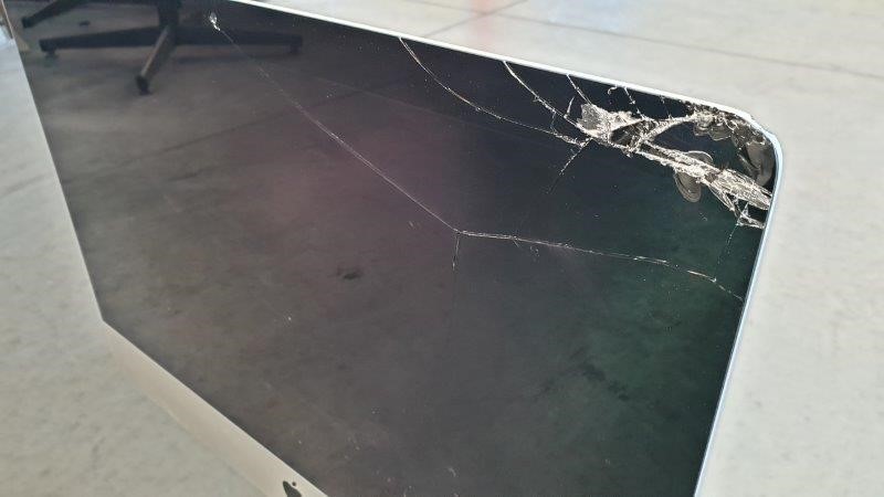 Henri Le Blanc Cuvee Rosé Brut NV (6x 750mL), France.