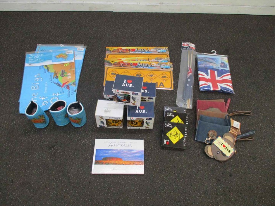 Figaro Stainless Steel Holy Cross Bracelet (adjustable)