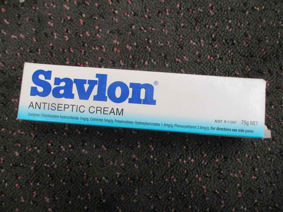 SOUTHPOINT Sheet Set Queen, 6 Piece, Geo Curtains. NB: Not in original pack