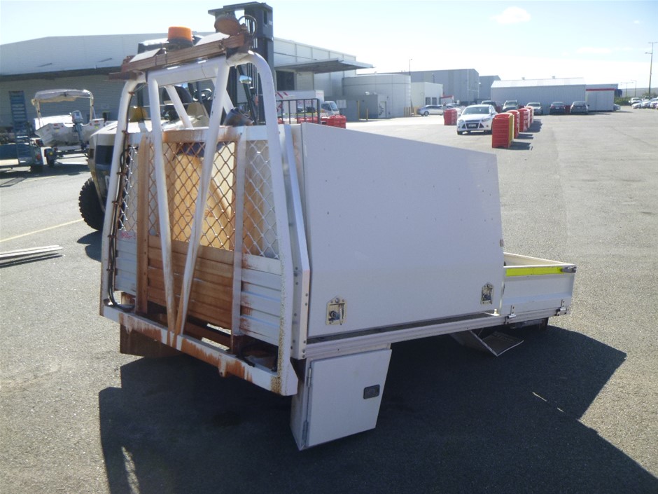 2 x VITAFRESH Cling Wrap, 600m x 33cm. N.B: Not in original packaging.