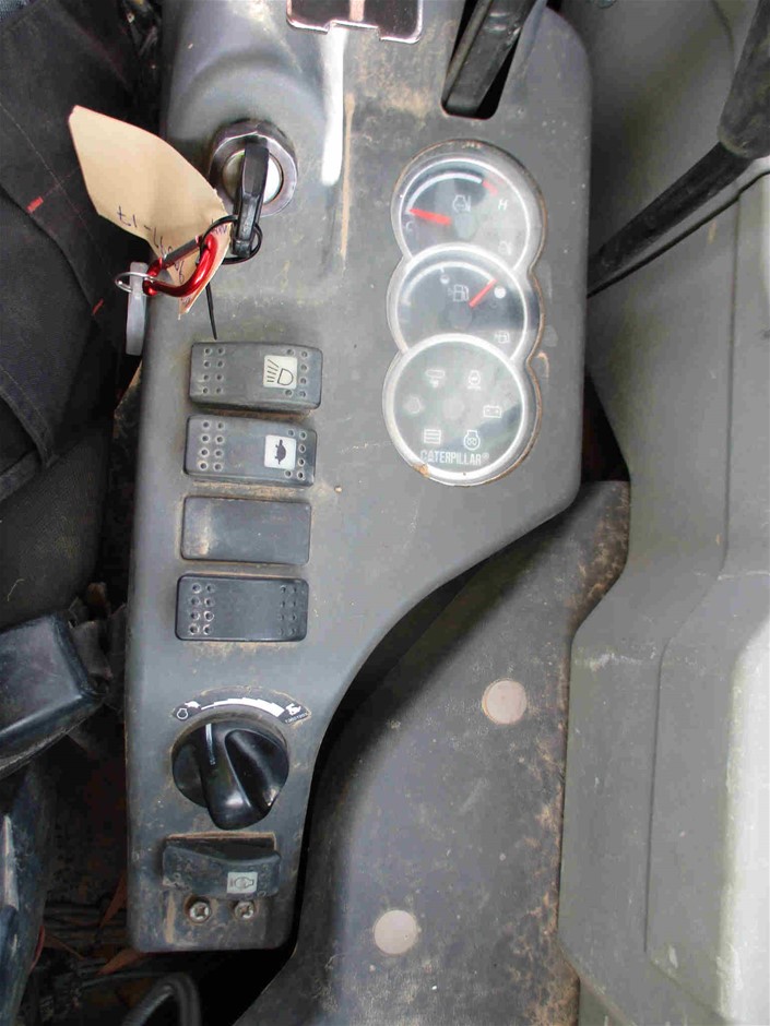 14K/Italy 2.0ct Emerald Cut  Yellow Gold Filled Ring(stamped)Warranty