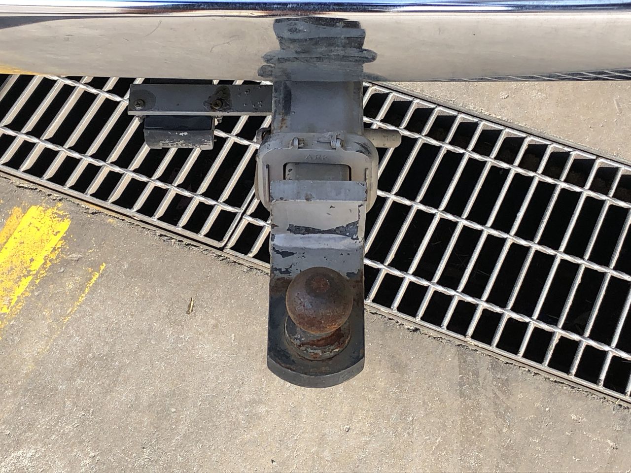 1/100 Scottdale gold bar x 2, 1 Gram Valcumbi bar x 2 & 1g Silver Bar x 2