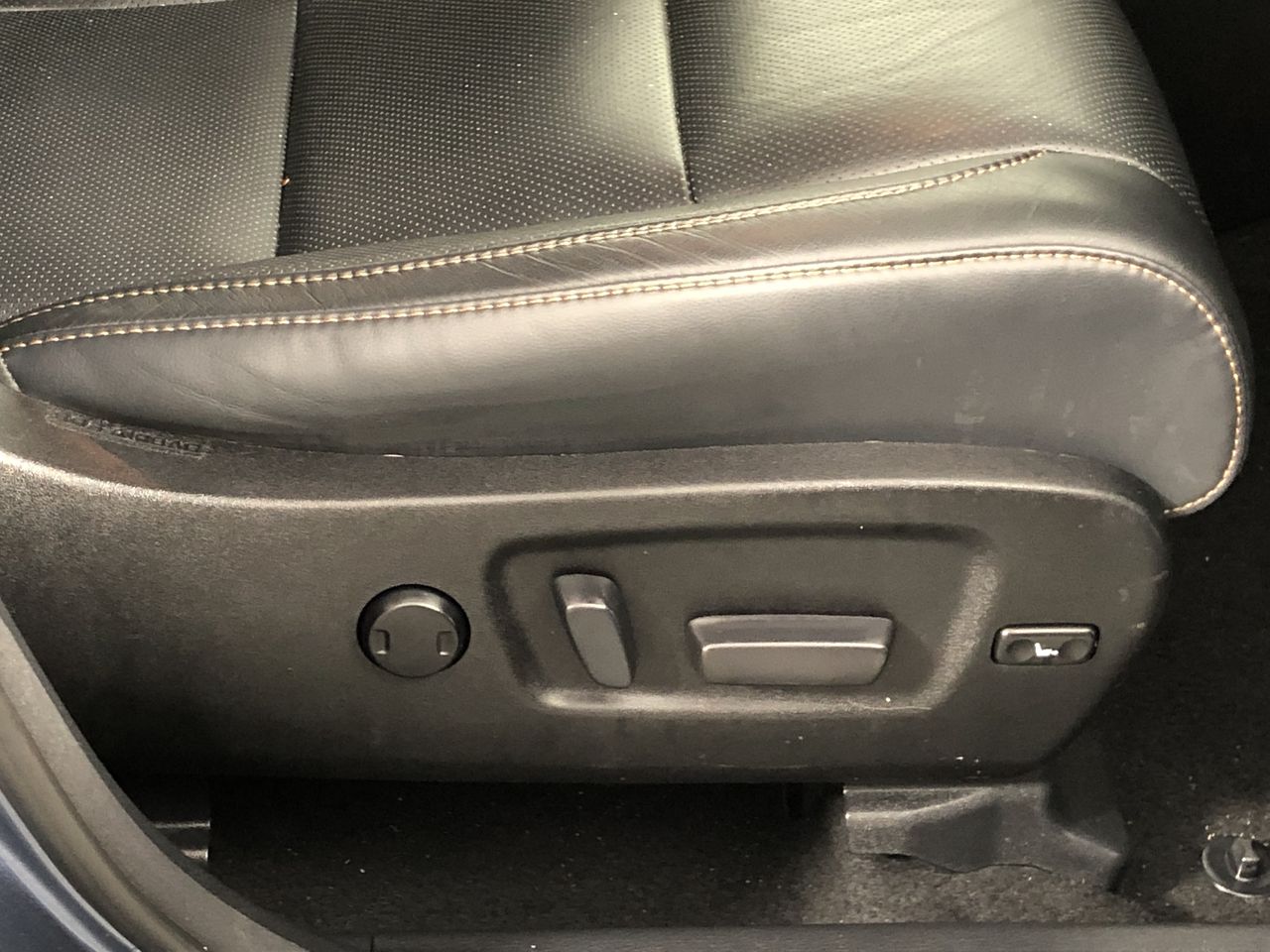 BULK, Collection, Aust Pre decimal, 300 x 1 Penny Roos, mixed GVI and QEII