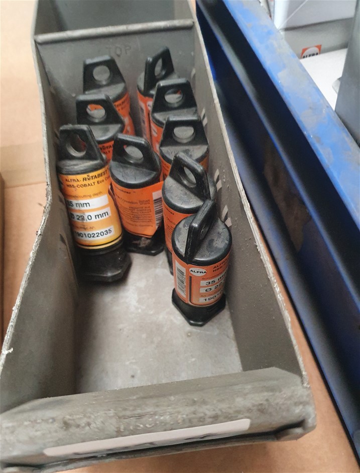 2 x SKITTLES 60pk Variety Pack, Fun Size Bags, 900g. N.B. Not in original o