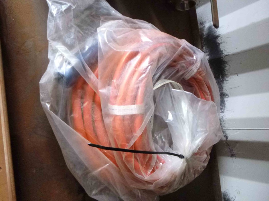 SEALY Premium Air Mattress Queen Size. NB: Not in original box & condition