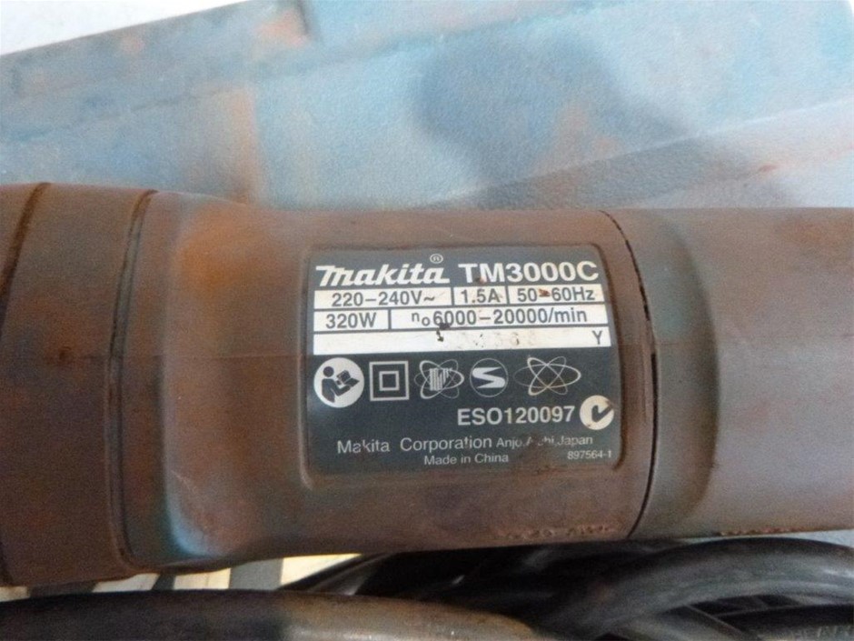 CHICAGO METALLIC Professional Non-Stick Roast Pan with Non-Stick Rack, 13-I