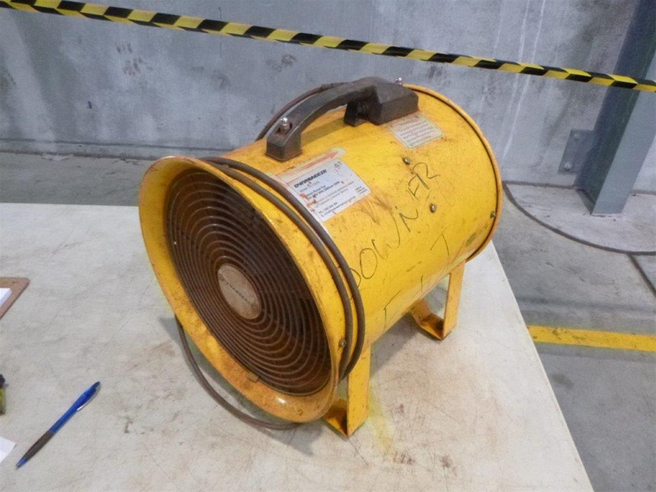 CORSAIR Vengeance RGB PRO 32GB (2x16GB) DDR4 2666MHz C16 Desktop Gaming Mem