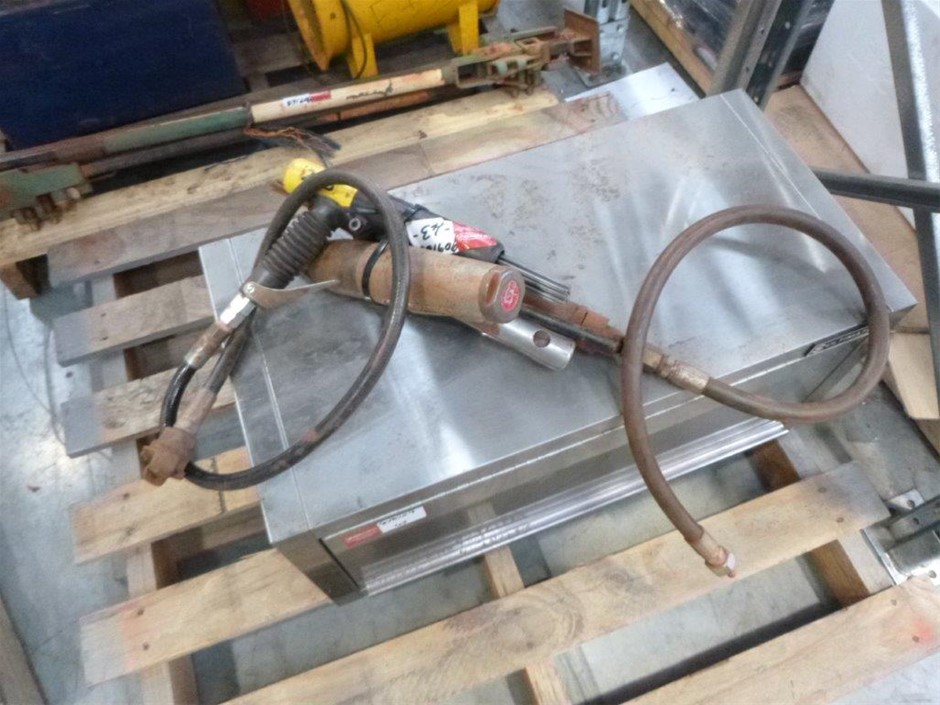 Assorted Electronics & Accessories. NB: Products Are Untested/Condition Unk