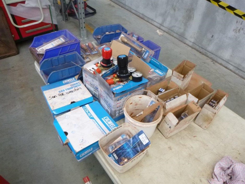 APPLE IPAD 4 A1458 A6X 16GB Tablet