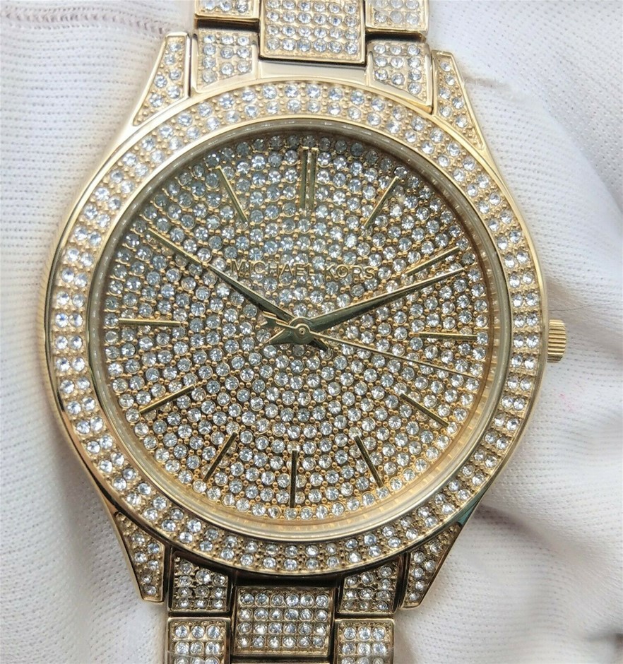 9x Assorted Access Tyres