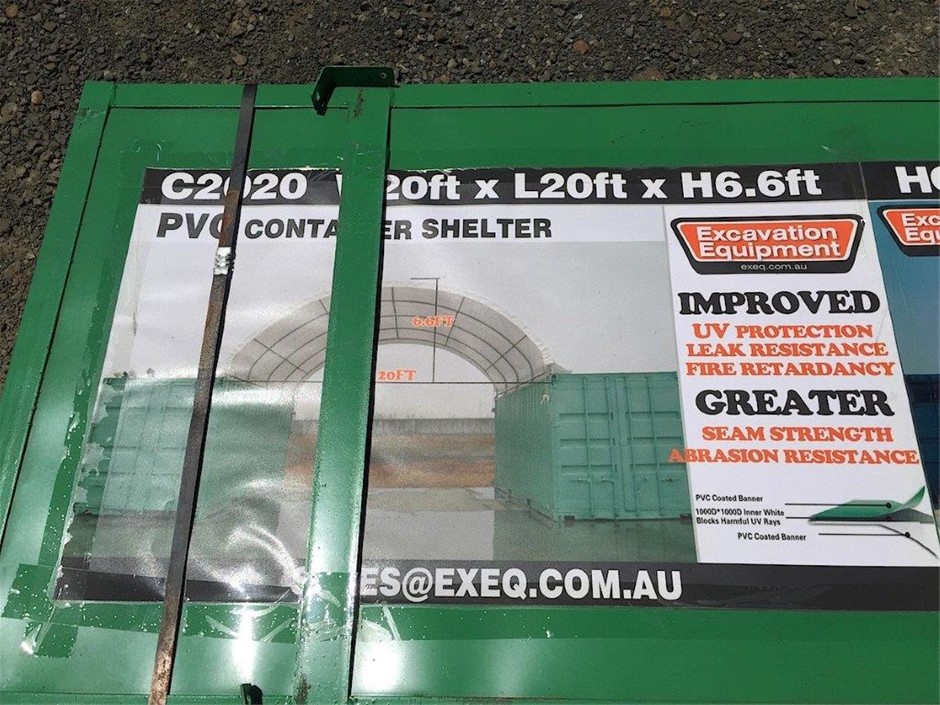 SIGNATURE Men's Comfort Trainers, Size US9.5, White. NB: has been worn, min