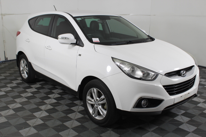 Chain Of Ponds Unchained Gruner Veltliner 2023 (12x 750 mL) SA