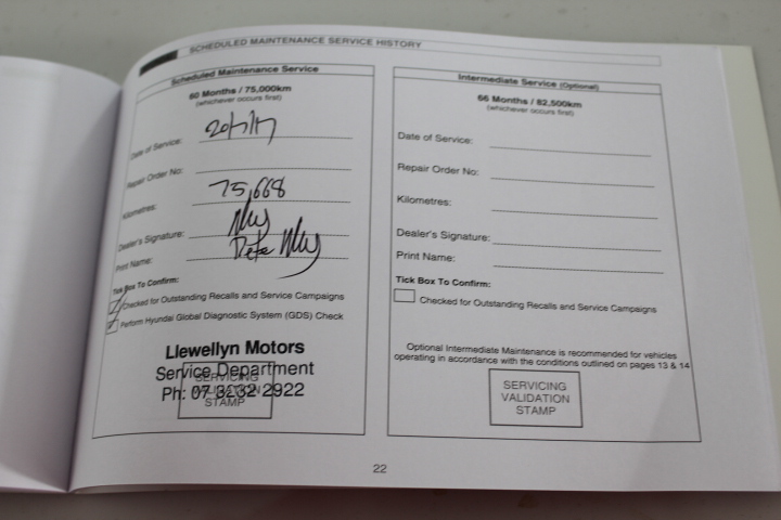 De Bortoli `Sacred Hill` Sparkling Brut NV (6x 750mL), Riverina, NSW.