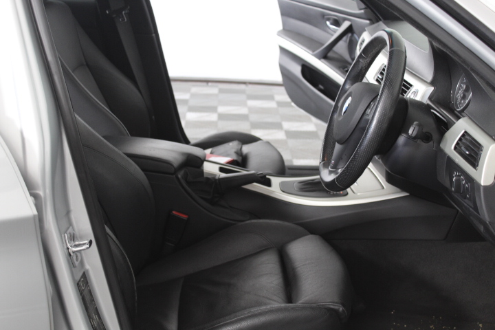 Little Giant Buttery Chardonnay (6x 750mL), Adelaide Hills.