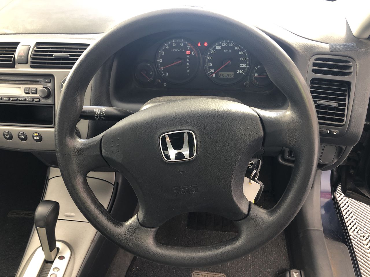 By The Vineyard Mixed Pack Pinot Grigio & Chardonnay (12x 750mL). SEA.