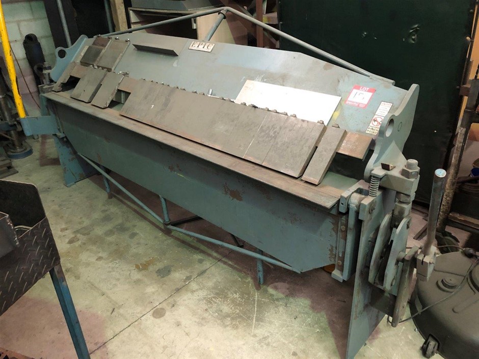 Hero of Zero (PF) Pinot Noir (6x 750mL)