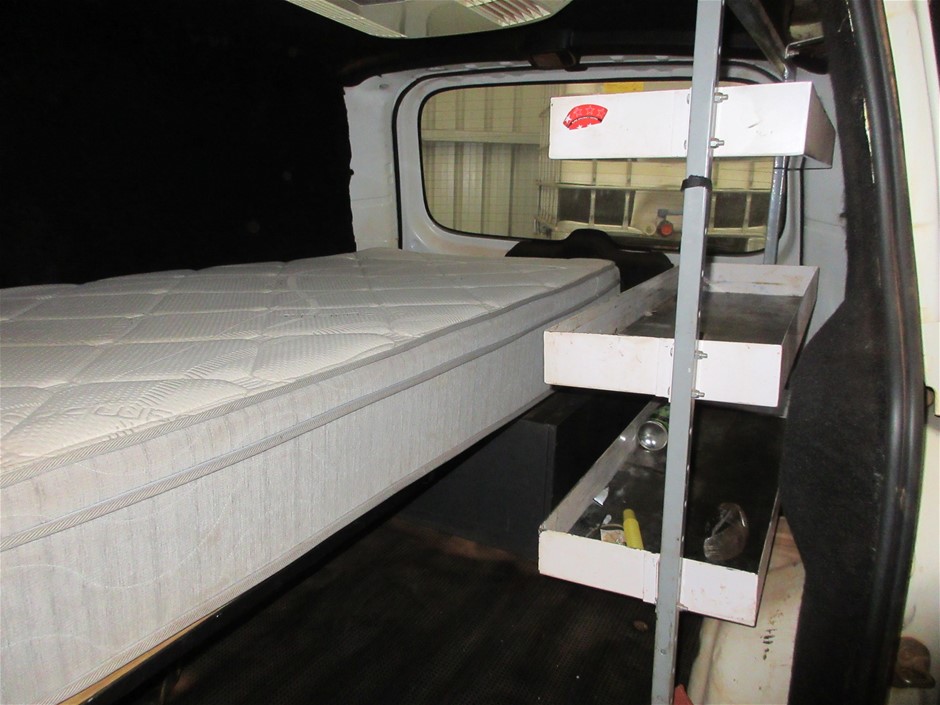 BELKIN Connect 8-Outlet Surge Protector with Dual USB-C 30W, Dual USB-C Por