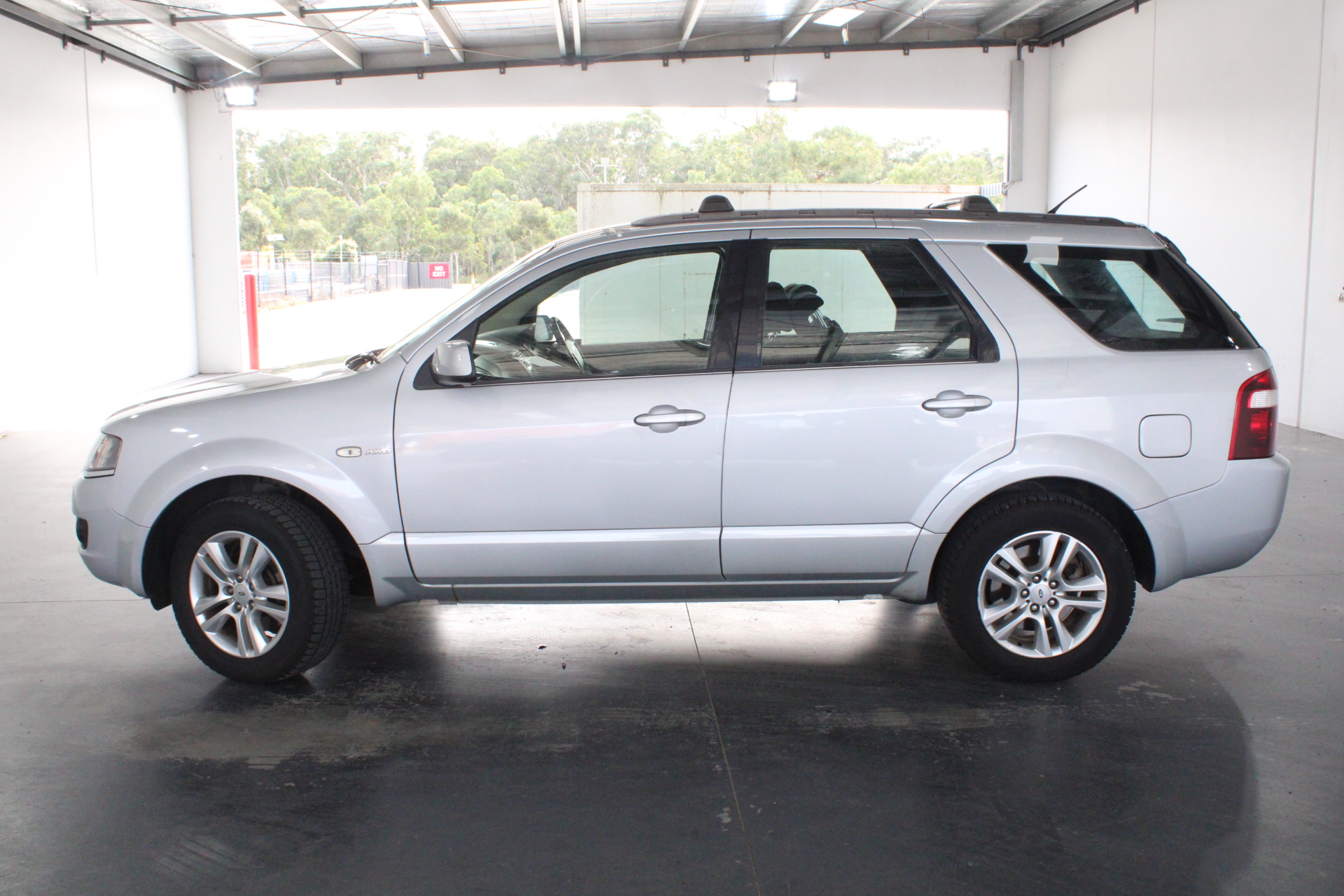 Workshop bench (Unused)