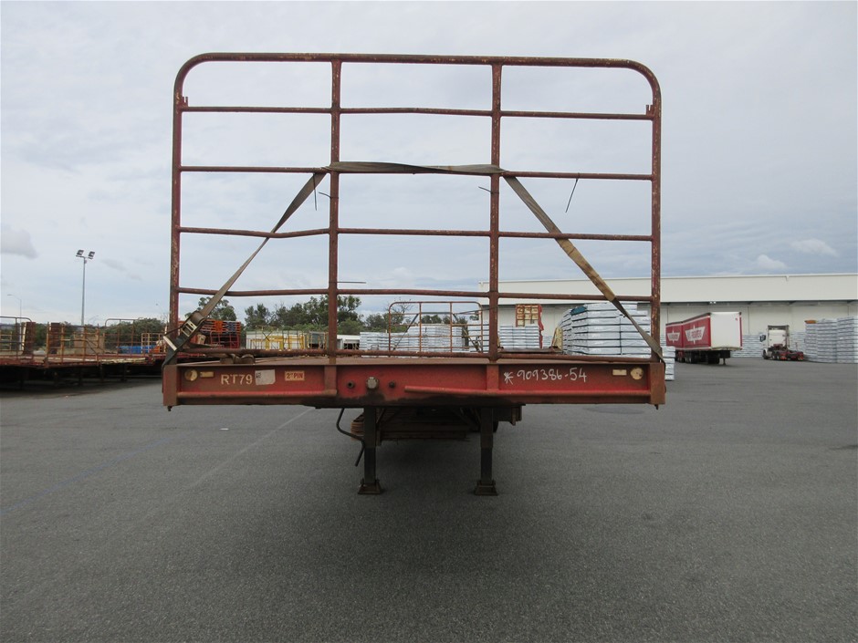 Elegant 18K Yellow Gold plated Simulated Diamond Ring Size 7