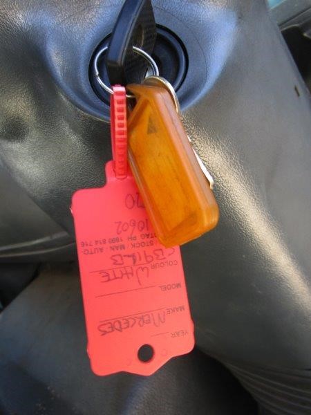 Yellowglen Yellow Sparkling NV (4 Cluster Pack) (24x 200mL).