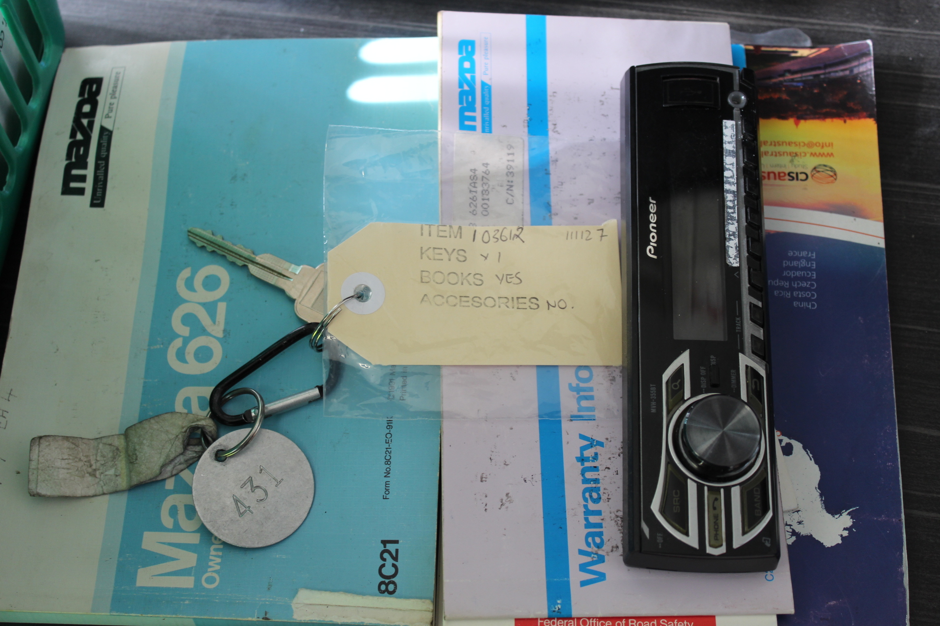 DYSON Airwrap i.d. Multi-Styler And Dryer Straight+Wavy, Jasper Plum. 59903