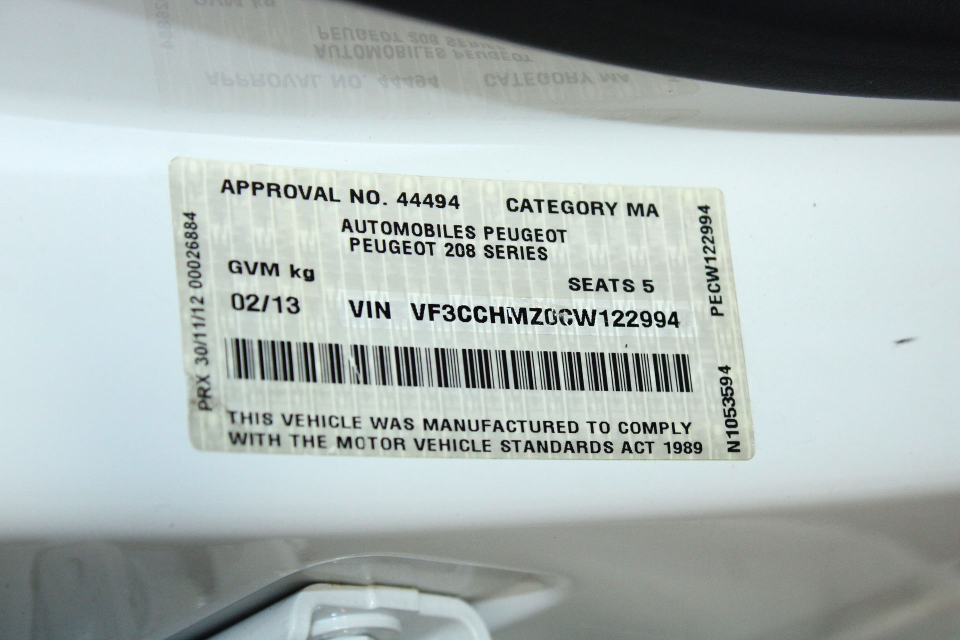 24 x WRIGGLEY'S EXTRA Sugarfree Chewing Gum, Strawberry, 27g. Best Before: