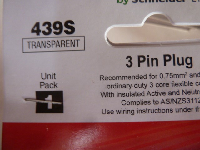 Little Giant Pinot Noir (6x 750mL).