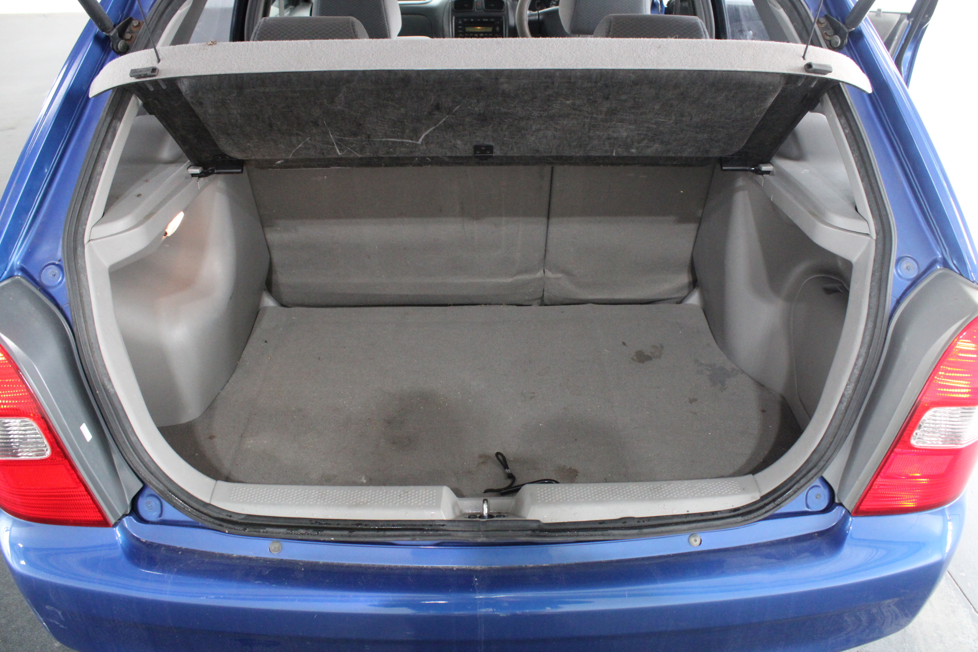 HP TPN-I132 (14-cm0114AU) Laptop A4 9125 4GBRAM/64GB