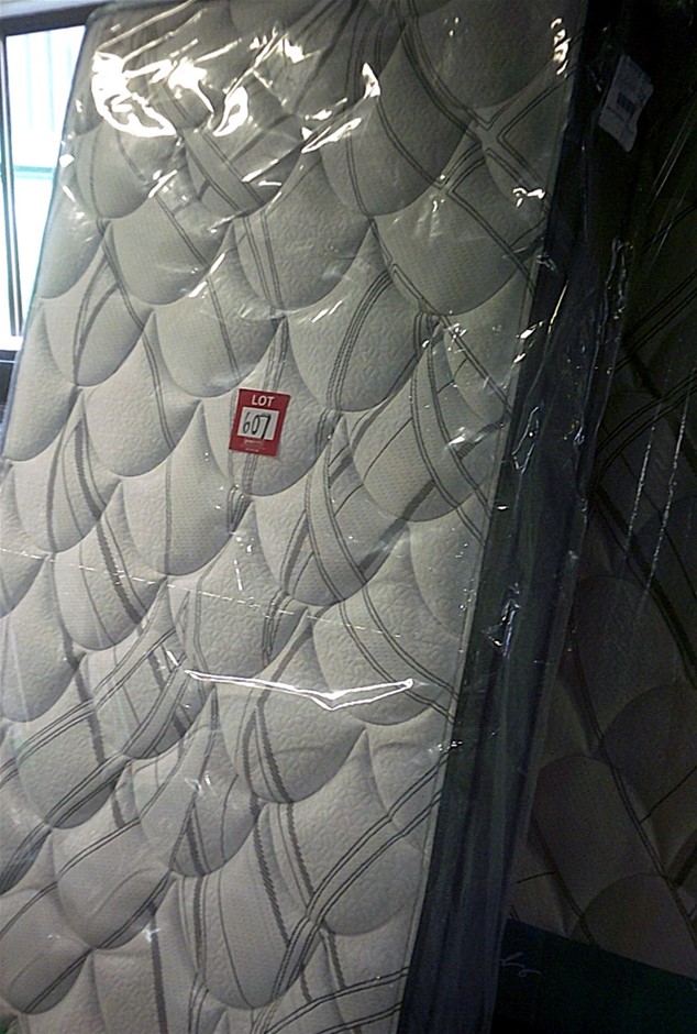Crown Posture Dream Essential King Single Mattress. Ex Forty Winks Stock Auction (06073017129
