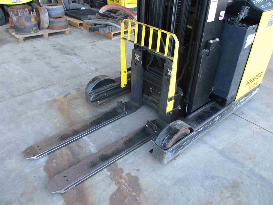 APPLE IPAD AIR 1ST GEN A1474 A7 Tablet 16GB