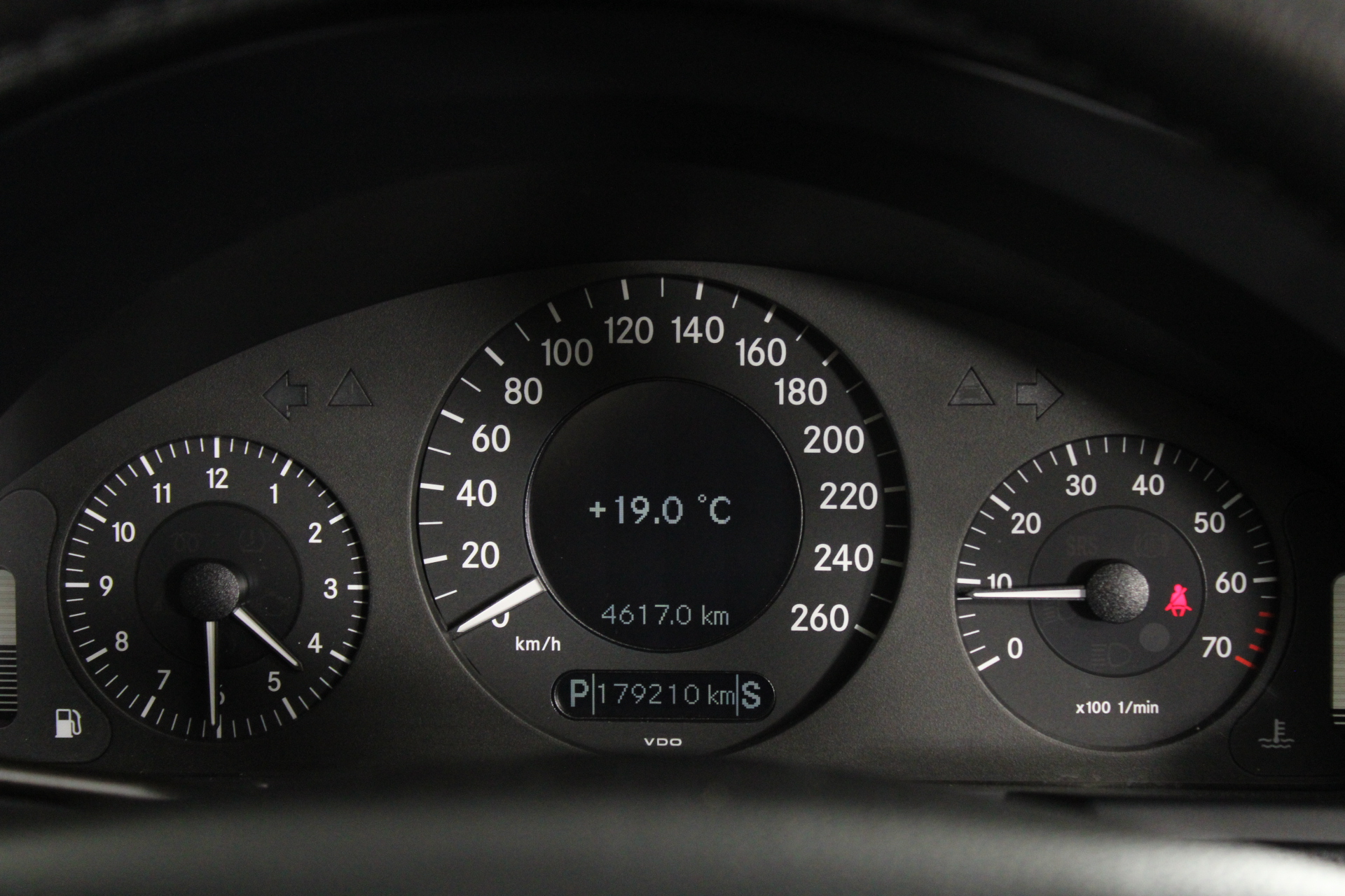 NED KELLY UNIQUE BOXED SET OF 1 GOLD INGOT & PISTOL - FINISHED IN 24K GOLD